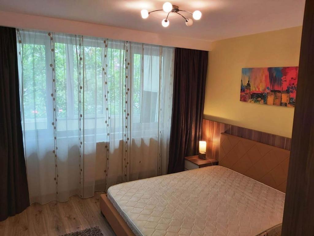 Cristal Metropolis Apartment Bucharest Exterior photo